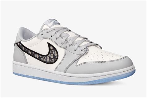 dior nike air jordan low|air Jordan Dior price original.